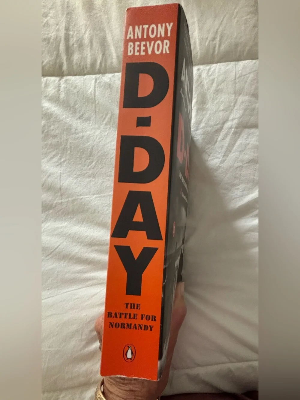 D-DAY by Antony Beevor Best paperback Book  Normandy WW11 History NWT